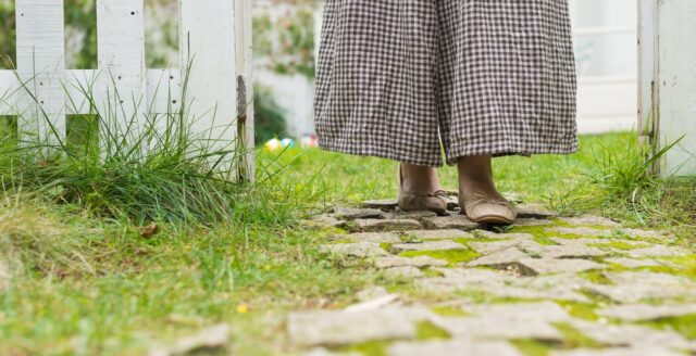石畳を敷いて庭を美しく！石の種類・人気のスタイル・費用相場を解説