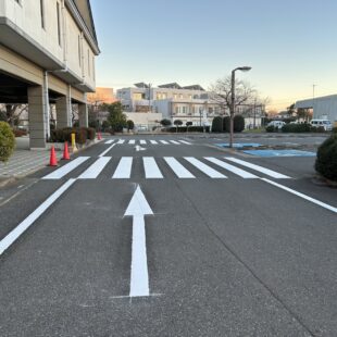 駐車場路面標示ひきなおし工事　所沢市